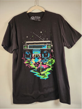 Into The AM "Cosmic Beats" Melting Boombox Graphic Tee Black Size Large L